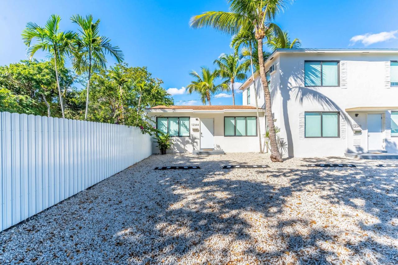 Appartamento Renovated Apts With Kitchen, Fast Wifi, Smart Tv, Roku & Pool Onsite 4 Mi To Surfside Beach North Miami Esterno foto